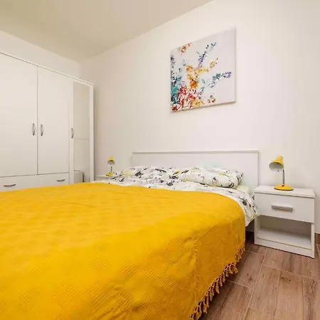In - Insel Krk 44633 Holiday home